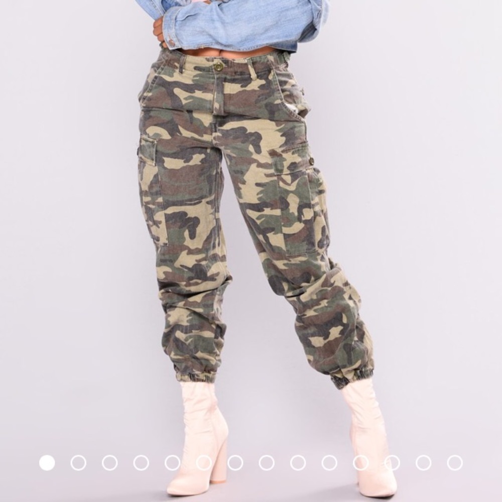 Fashion Nova army style camo pants